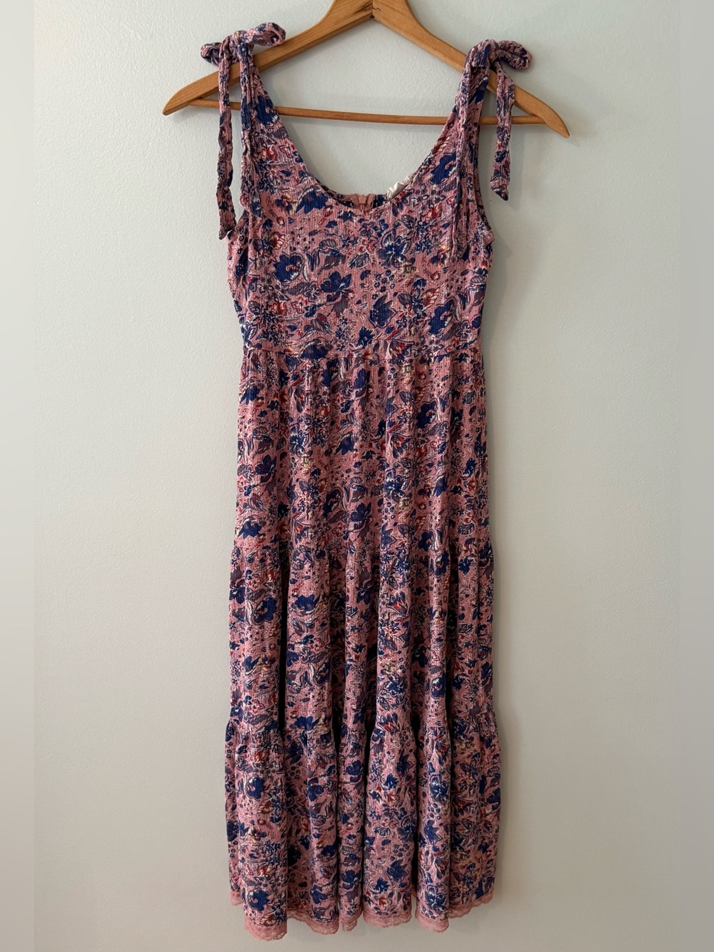 Tie-Shoulder Pink Printed Dress